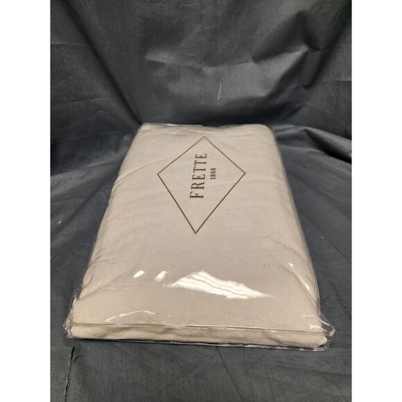 Frette Plush Bath Towel 27 Inches x 55 Inches Milk 100% Cotton NEW! - Picture 5 of 6